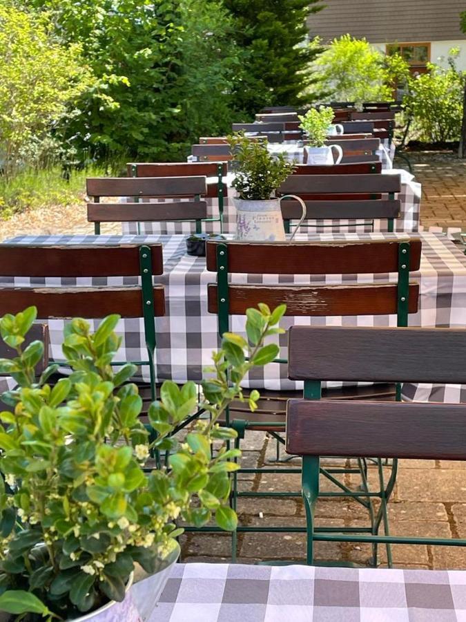 Hotel Auerhahn Nest Bad Wildbad Exterior foto